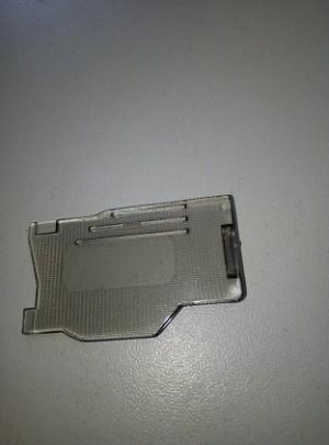 Крышка подшпульника Brother nv 200/400/600